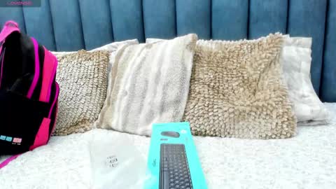 Snapshot of amberthomsonn chatting on 17, 2, 2025 Amber online show from 17, 2, 2025
