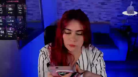 Snapshot of amberthomsonn chatting on 12, 9, 2025 Amber online show from 12, 9, 2025