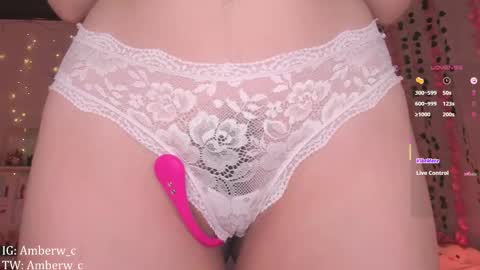 IG - TW Amberw c online show from 8, 10, 2025