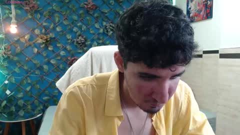 Snapshot of ambrosebull chatting on 20, 10, 2025 Ambrosebull online show from 20, 10, 2025