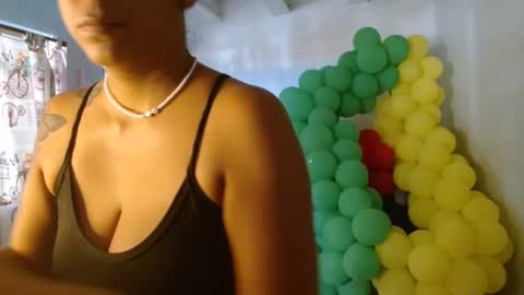 Snapshot of amelia_2023 chatting on 29, 10, 2025 amelia  online show from 29, 10, 2025