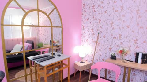 Amelia Adams online show from 12, 3, 2025