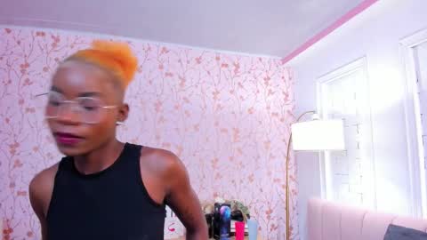 Amelia Adams online show from 16, 9, 2025