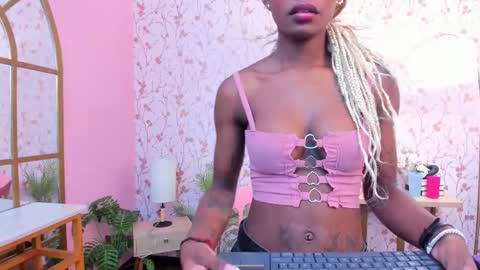 Amelia Adams online show from 18, 9, 2025