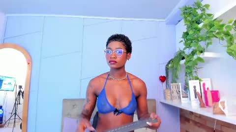 Amelia Adams online show from 26, 6, 2026