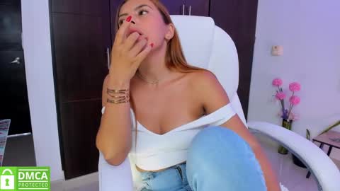 AMELIA online show from 7, 1, 2025