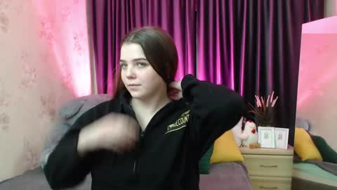 Snapshot of ameliabailey chatting on 5, 2, 2026 Alisa online show from 5, 2, 2026