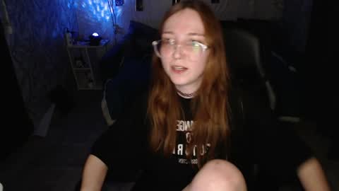 Snapshot of ameliakamishiro chatting on 3, 6, 2026 Amelia online show from 3, 6, 2026