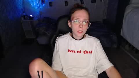 Snapshot of ameliakamishiro chatting on 5, 8, 2026 Amelia online show from 5, 8, 2026