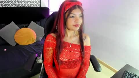 Snapshot of amelie_furtado chatting on 30, 5, 2026 amelie online show from 30, 5, 2026