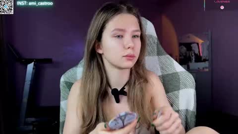 Snapshot of ameliia_castro chatting on 30, 11, 2025 Ameliia castro online show from 30, 11, 2025