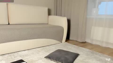 Amelina Love online show from 20, 11, 2025