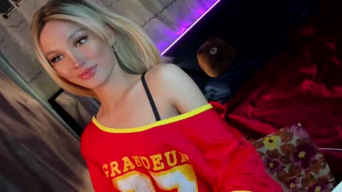 Snapshot of amelinckx chatting on 4, 2, 2025 amelinckx online show from 4, 2, 2025