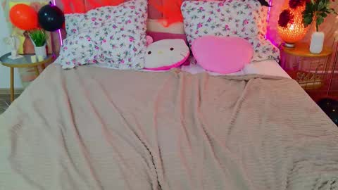 Snapshot of ameliwhitey chatting on 25, 10, 2025 ameliwhitey online show from 25, 10, 2025