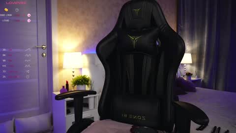 Amy  online show from 8, 12, 2024