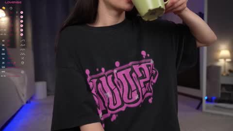 Amy  online show from 13, 9, 2025