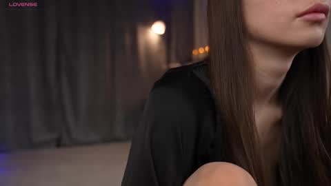 Amy  online show from 3, 11, 2025