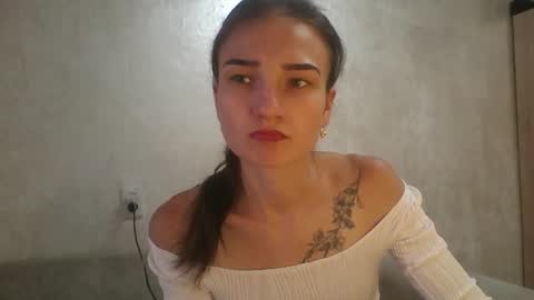 Snapshot of amethystnight_ chatting on 10, 9, 2025 Julia online show from 10, 9, 2025