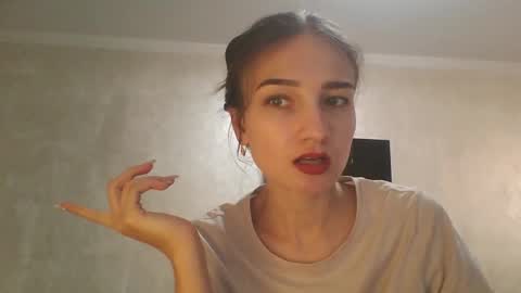 Snapshot of amethystnight_ chatting on 15, 9, 2025 Julia online show from 15, 9, 2025