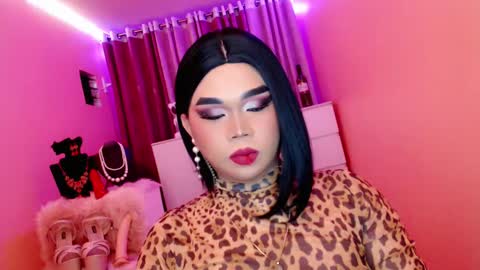 Snapshot of amiadoll chatting on 20, 2, 2025 Queen Mireska online show from 20, 2, 2025