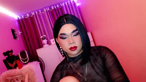 Snapshot of amiadoll chatting on 25, 2, 2025 Queen Mireska online show from 25, 2, 2025