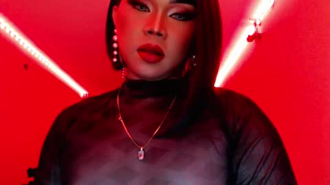 Snapshot of amiadoll chatting on 25, 2, 2025 Queen Mireska online show from 25, 2, 2025