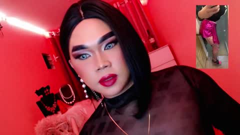 Snapshot of amiadoll chatting on 2, 3, 2025 Queen Mireska online show from 2, 3, 2025