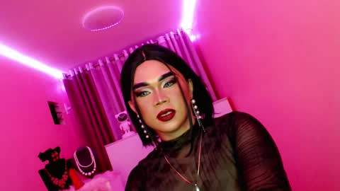 Snapshot of amiadoll chatting on 6, 3, 2025 Queen Mireska online show from 6, 3, 2025