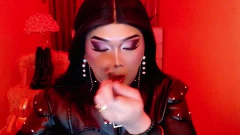 Snapshot of amiadoll chatting on 9, 9, 2025 Queen Mireska online show from 9, 9, 2025