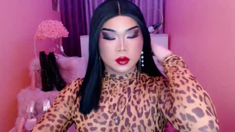 Snapshot of amiadoll chatting on 24, 9, 2025 Queen Mireska online show from 24, 9, 2025