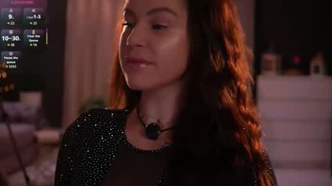 Snapshot of amidachris chatting on 17, 12, 2025 Amida online show from 17, 12, 2025