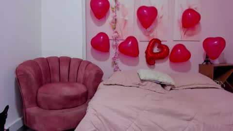 AmiiClark  online show from 14, 2, 2026