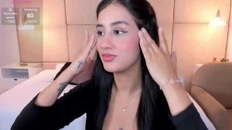 Snapshot of amiirra_ chatting on 11, 2, 2025 Amira sweet online show from 11, 2, 2025