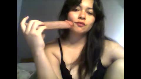 Snapshot of amilaude chatting on 19, 1, 2026 amilaude online show from 19, 1, 2026