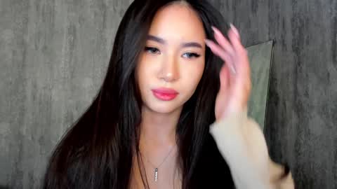 Amina online show from 7, 12, 2024