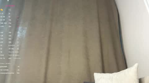 Snapshot of aminaliven chatting on 2, 6, 2026 aminaliven online show from 2, 6, 2026
