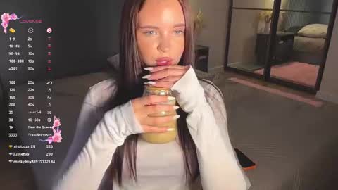 Snapshot of aminaliven chatting on 20, 6, 2026 aminaliven online show from 20, 6, 2026