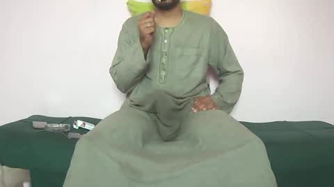 Amir online show from 11, 11, 2025