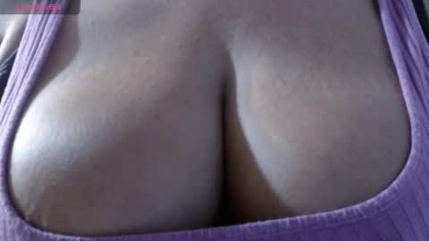 Snapshot of ammendo chatting on 1, 6, 2026 amimarie online show from 1, 6, 2026