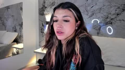 Snapshot of ammy_camm chatting on 3, 12, 2024 Ammy online show from 3, 12, 2024