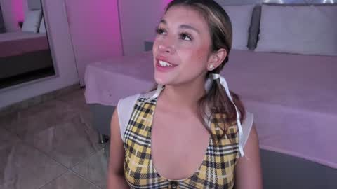 Snapshot of ammy_camm chatting on 11, 1, 2025 Ammy online show from 11, 1, 2025