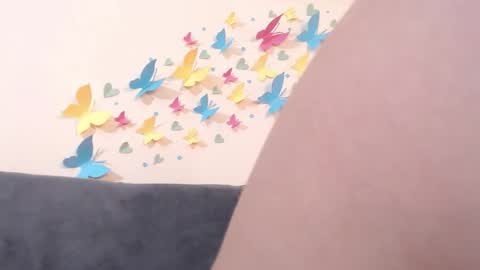 Snapshot of ammy_colins chatting on 4, 12, 2025 ammy_colins online show from 4, 12, 2025