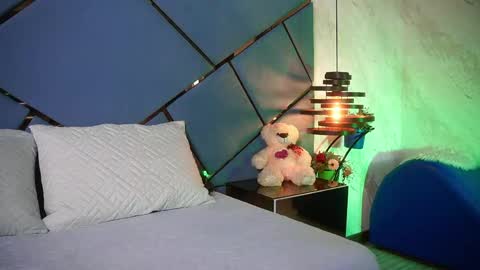 ammy durand online show from 12, 4, 2026