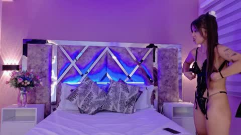 Snapshot of ammyjoness_ chatting on 5, 4, 2026 Ammy Jones online show from 5, 4, 2026