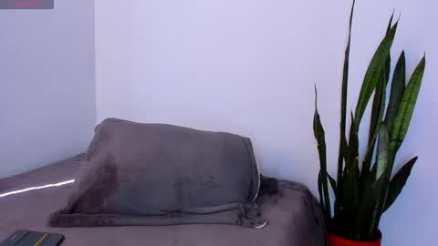 Snapshot of ammyrose_1 chatting on 18, 11, 2025 ammy online show from 18, 11, 2025