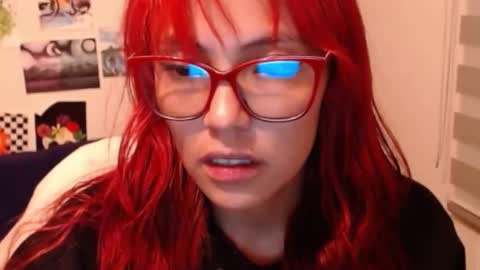 yisel online show from 24, 10, 2025