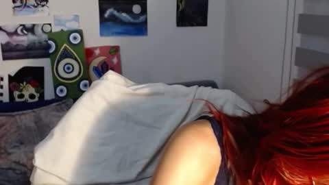 yisel online show from 6, 11, 2025