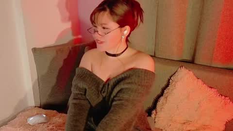 Snapshot of amokiukii chatting on 7, 11, 2025 Miss Ukii online show from 7, 11, 2025