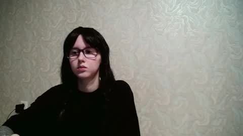 Amomira online show from 28, 10, 2025