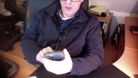 Snapshot of amor2200 chatting on 9, 12, 2024 Amor2200 online show from 9, 12, 2024